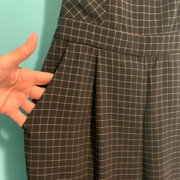 Adelyn Rae one piece jumpsuit, wide leg, black,straps with  open back, sz s, EUC - Picture 11 of 16